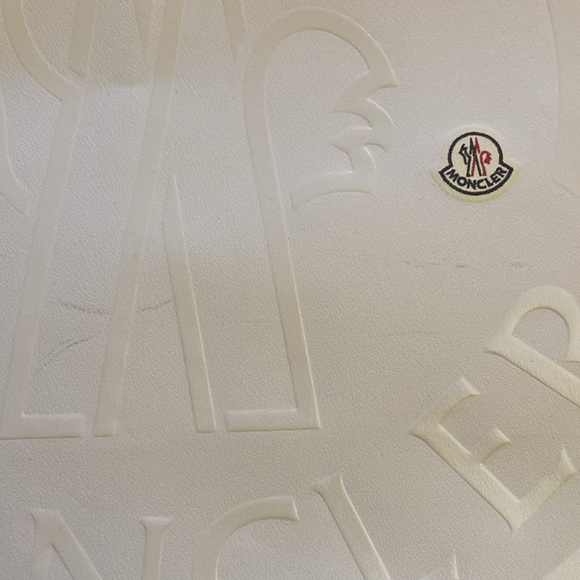 New MONCLER shopping bag, hanging garment bag and hanger Authentic 💯 - Picture 8 of 11